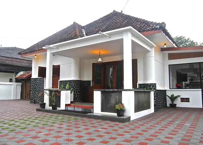 Ndalem Surokarsan Jogja Redpartner