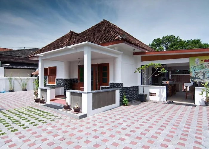 Ndalem Surokarsan Jogja Redpartner