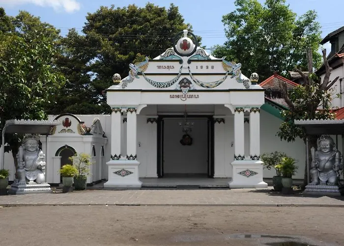 Oyo 90676 Oryza